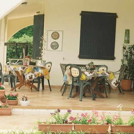 Villa Adelina Sarroch Bagian luar foto