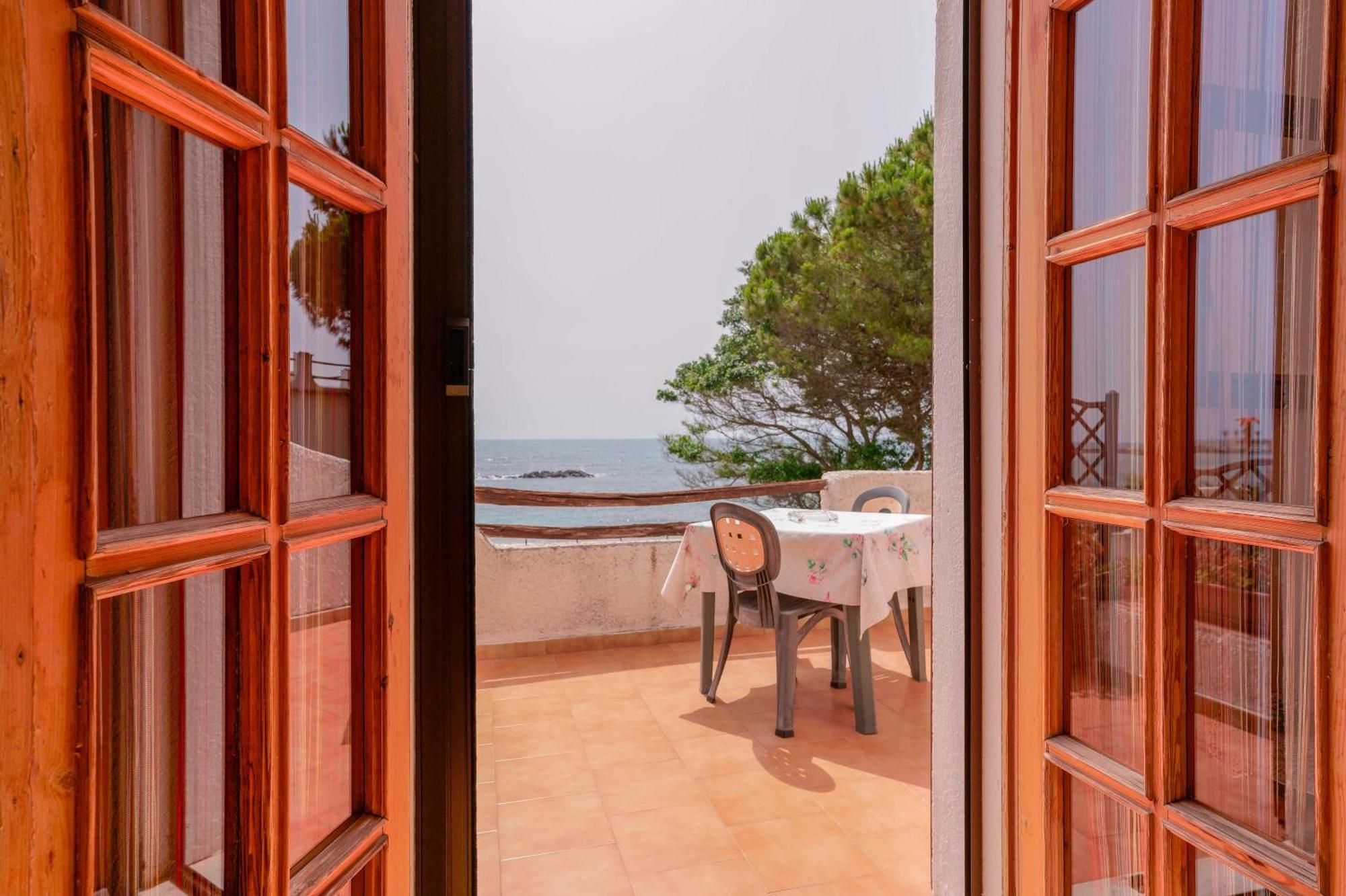 Villa Adelina Sarroch Bagian luar foto