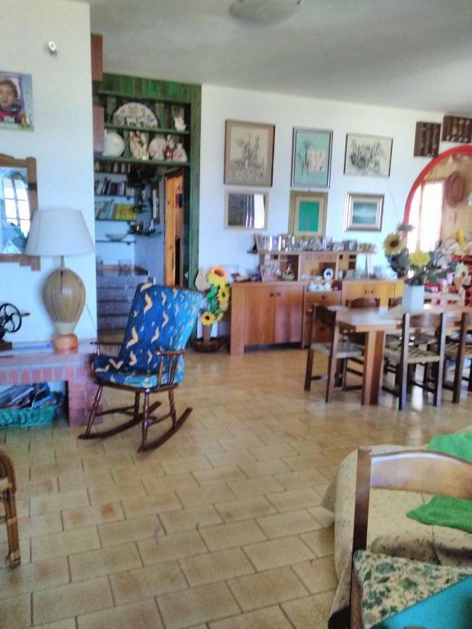 Villa Adelina Sarroch Bagian luar foto