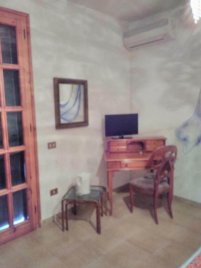 Villa Adelina Sarroch Bagian luar foto